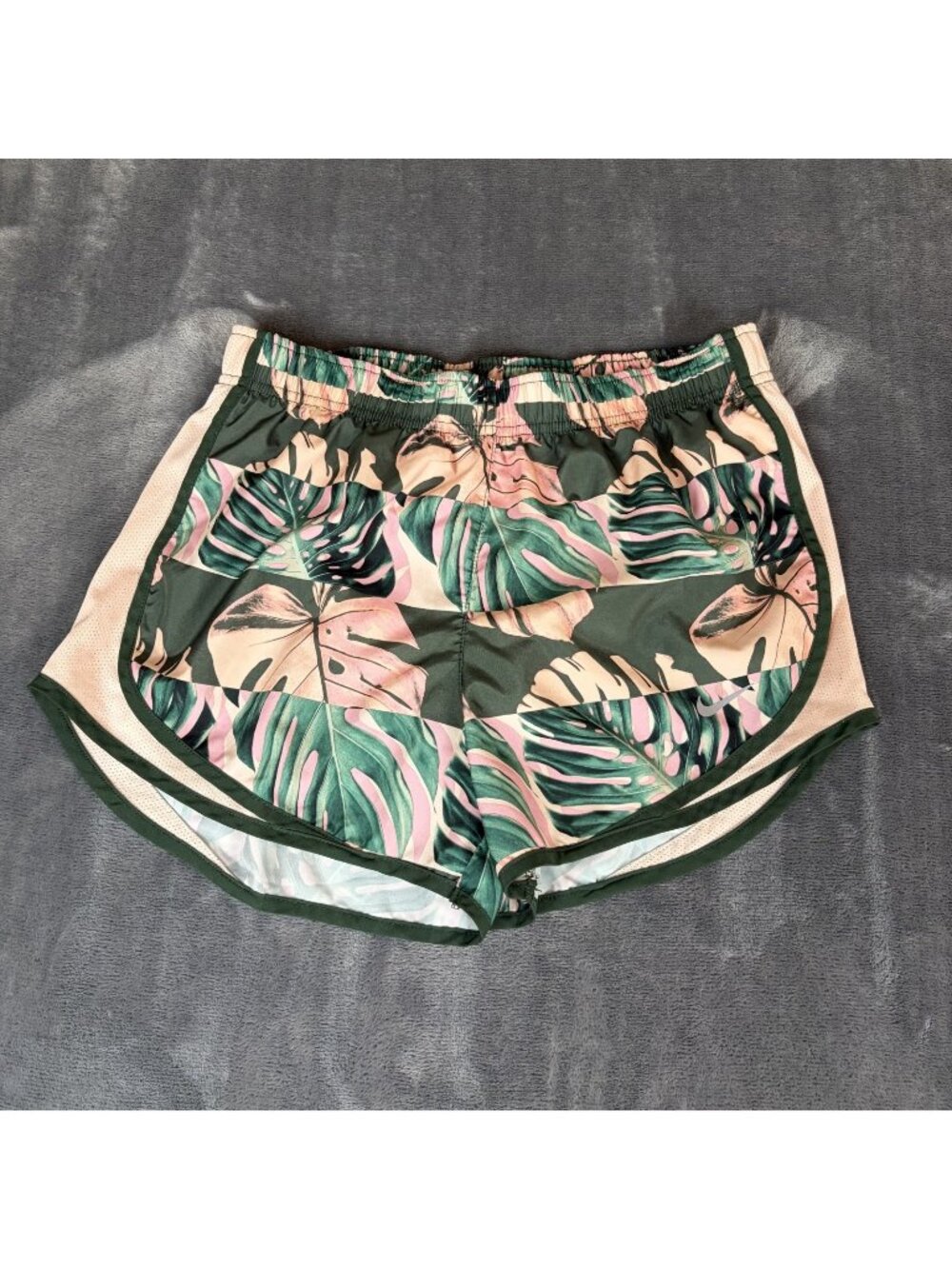 Nike Womens Running Shorts Dri-FIT Tempo Small Pink Green White Floral Hawaiian